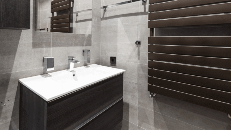 Choisir un lavabo de salle de bain : le détail qui change tout et que personne ne mentionne